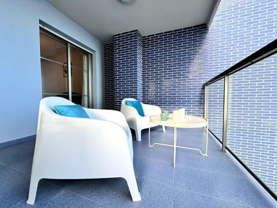 Suite Delphine By Calpitality Exterior photo